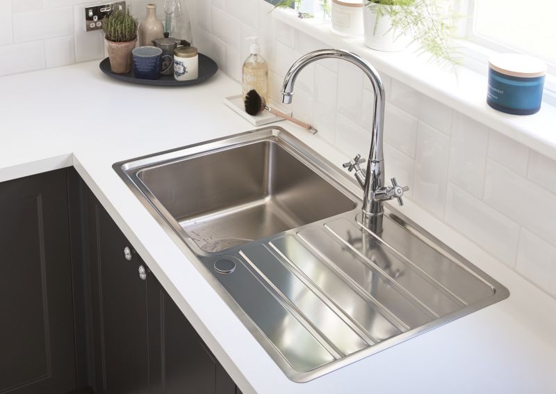 GoodHome Berberis laminatbord 3,8 x 62 x 300 cm hvid supermat