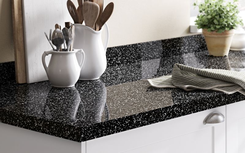 GoodHome Berberis laminatbord 3,8 x 62 x 300 cm i black star
