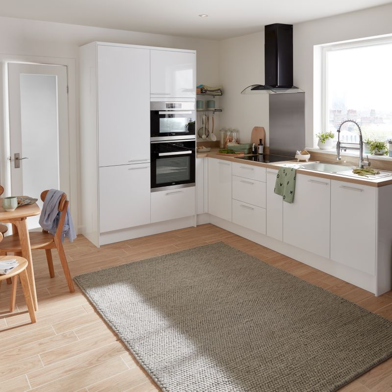GoodHome Stevia skjuleliste til køkkenskab med hvidevarer 60 x 11,5 cm i hvid højglans