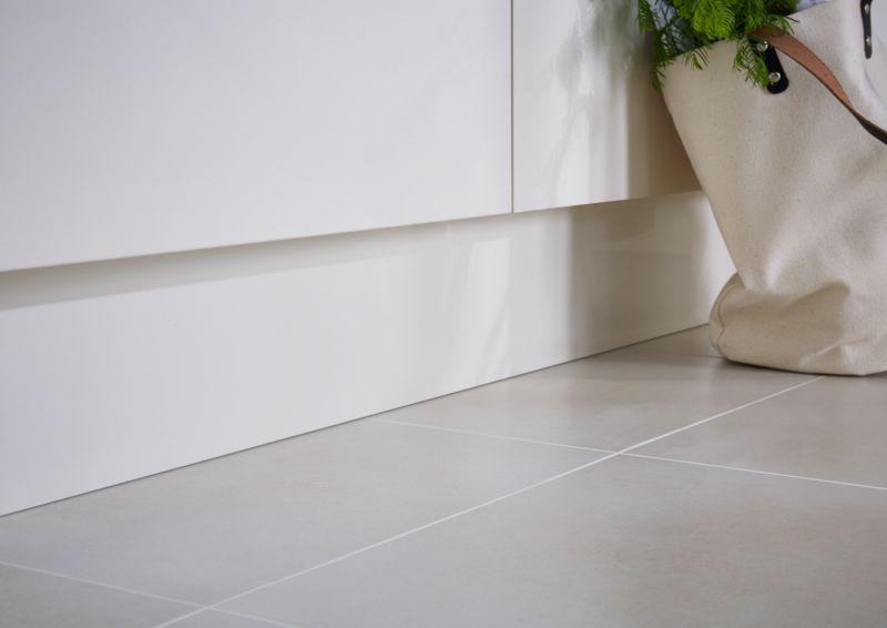 GoodHome Stevia sokkel 15 x 240 cm kremet gloss