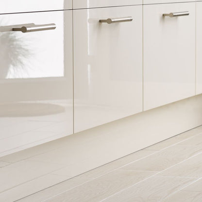 GoodHome Stevia sokkel 15 x 240 cm kremet gloss