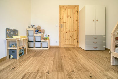 Forfineret gulvbræt Zip Eg Knudret lakkeret 1,45 m²