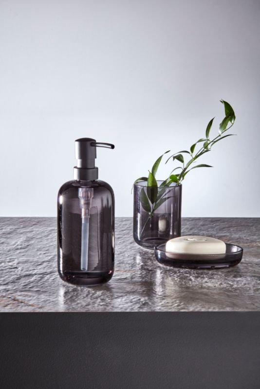 GoodHome Levanna sæbedispenser i røgfarvet glas