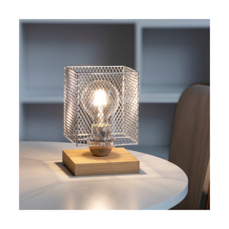 Norman bordlampe i olieret egetræ med kromskærm 1xE27 maks. 25W FSC-certificeret, polsk producent, 1 stk.