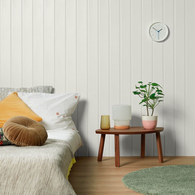 Dulux Szybka Odnowa renoveringsmaling til træpaneler i cremet hvid, 2,5 l