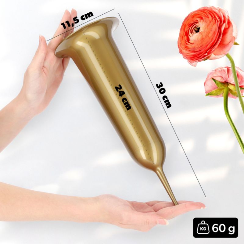 KADAX flakon gravvase 31 cm med kunstige blomster og spyd i guld, 1 stk.