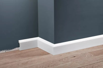 Fodliste 244 cm Hvid Højglans 49,5 mm HDPS