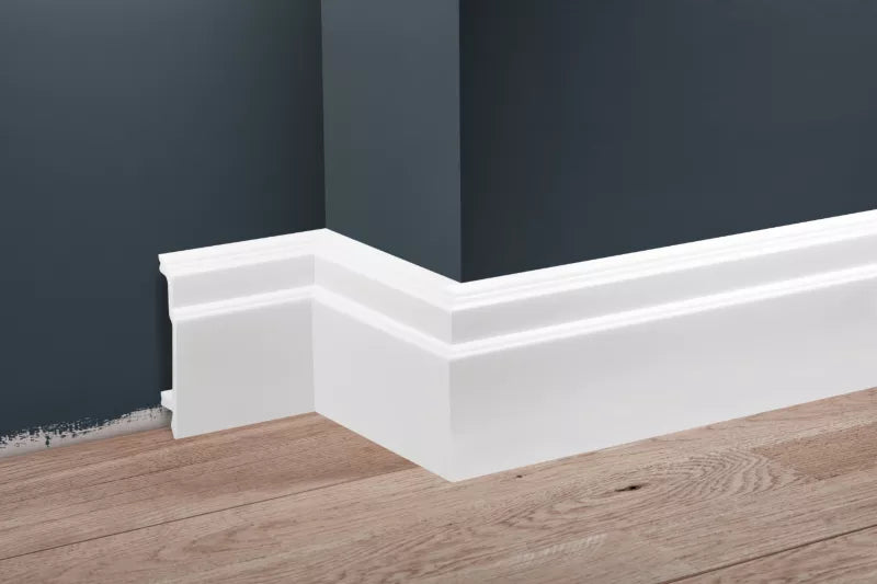 Fodpanel i Hvid Mat 244x10,3x2,2 cm