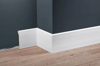 Fodpaneler Hvid Højglans 2440x95x12 mm
