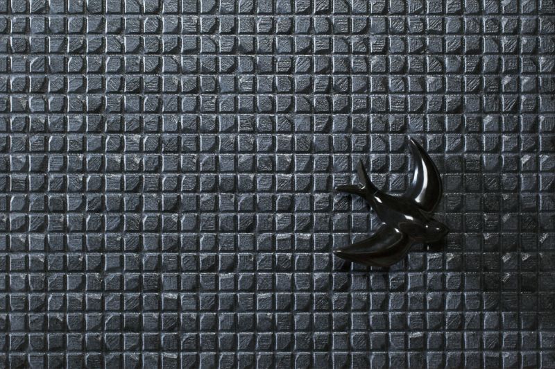 Hardy glaseret flise 24,5 x 74,5 cm negro struktur 1,45 m²