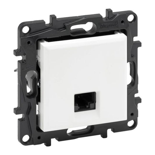 Legrand Niloe Step hvid RJ45-computernetværksstik til indbygning