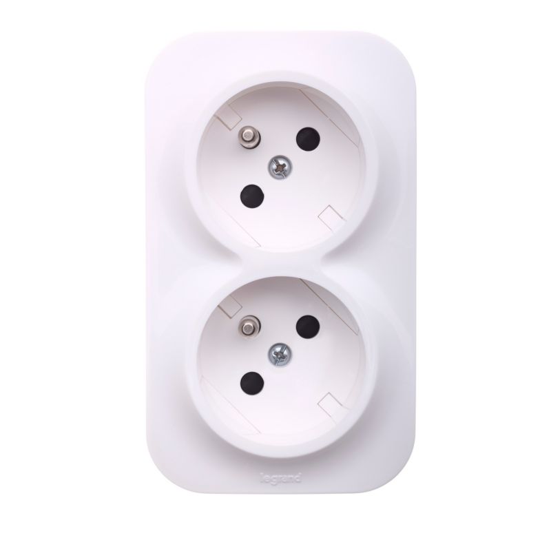 Legrand Forix dobbel stikkontakt til overflademontage med jord, hvid