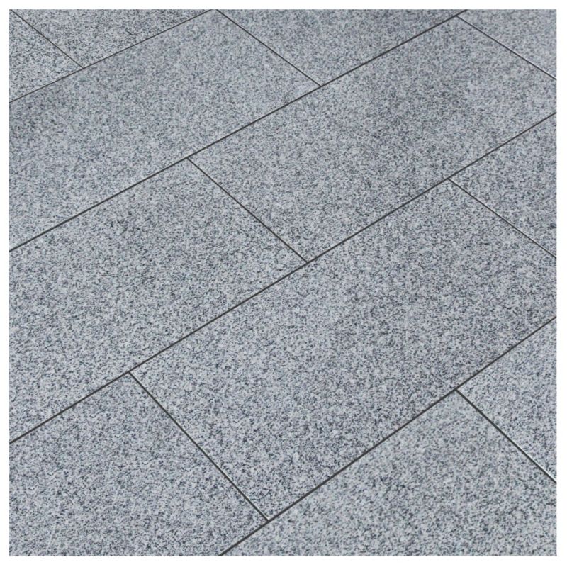 Poleret granit 61 x 30,5 cm 0,93 m² 603