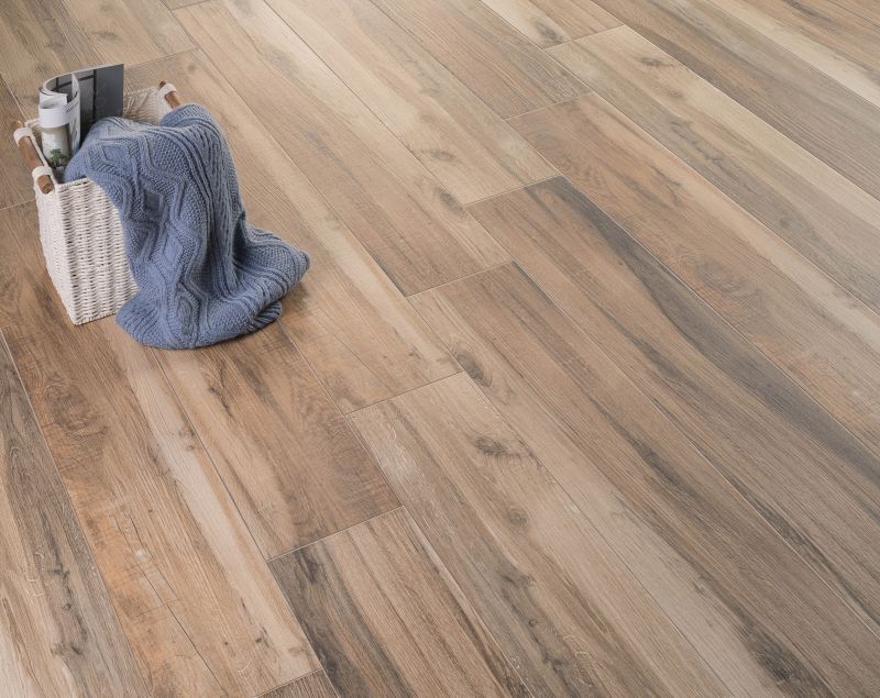 Edera porcelænsflise 20 x 120 cm sort mat 1,2 m²