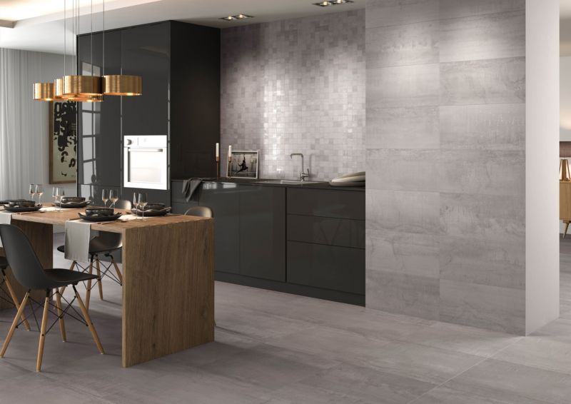 Frostbestandig glaseret metal-gulvflise 60 x 120 cm sølv 1,44 m²
