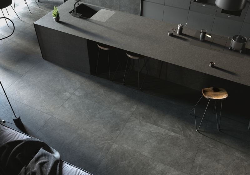 Frostsikker glasureret porcelænsflise Pizarra 60 x 60 x 2 cm antracit 0,72 m²
