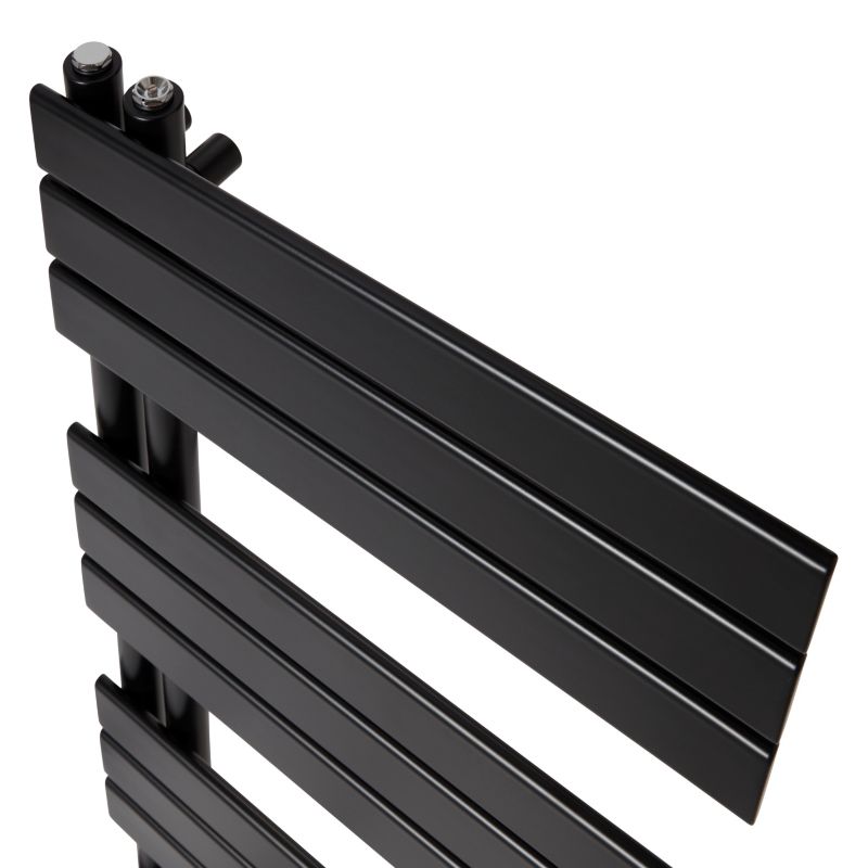 GoodHome Boxwood badeværelsesradiator 120 x 50 cm mat-sort