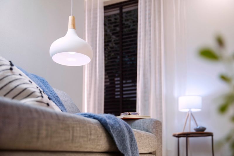 LED Smart Pære Philips SMD A60 E27 2700/6500 K Hvid