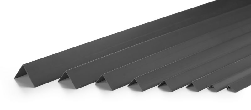 Hård PVC-vinkel 50x20 mm, QUEST, dekorativ, L-profil, hjørnebeskytter, KT, sort, 1 m
