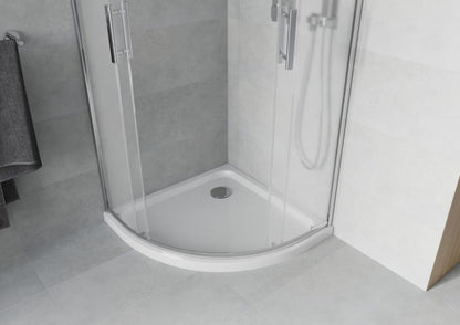 https://media2.castorama.pl/is/image/CastoramaPL/kabina-prysznicowa-mexen-rio-p-okr-g-a-80-x-80-cm-szron-chrom-brodzik-flat-bia-y~5907709165786_05c_MP