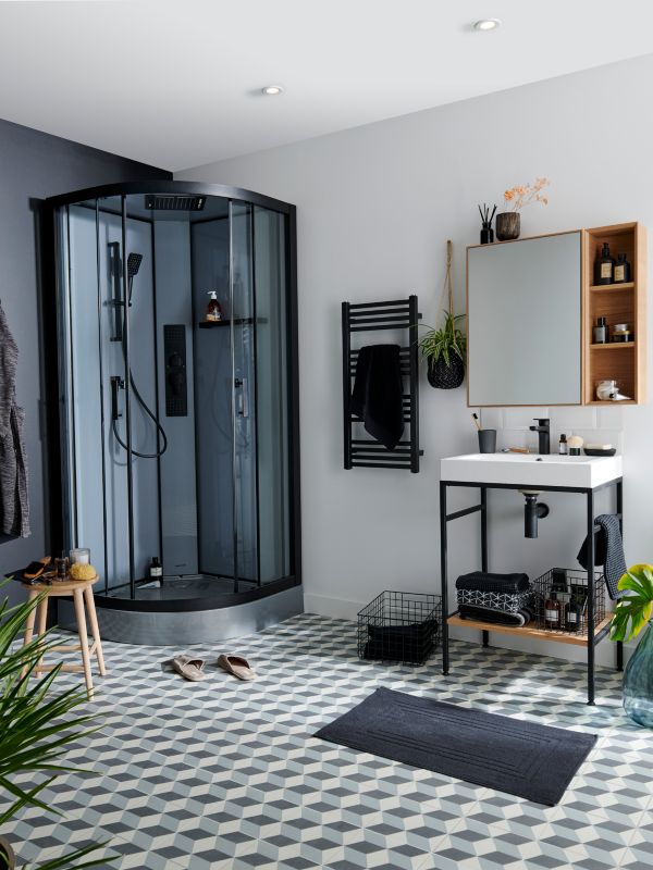 GoodHome Beloya 90 cm sort halvrund brusekabine med hydromassage