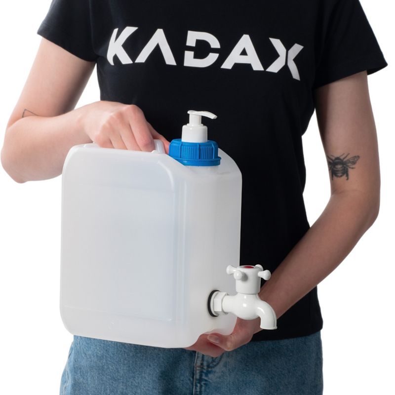Kadax 5L vandkanister med hane, vask og sæbedispenser – multifunktionel udendørs beholder