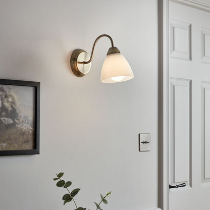 GoodHome Saucats 1-punkts væglampe E27 i antik bronze