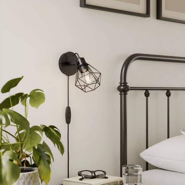 GoodHome Smertrio E27 væglampe i mat-sort
