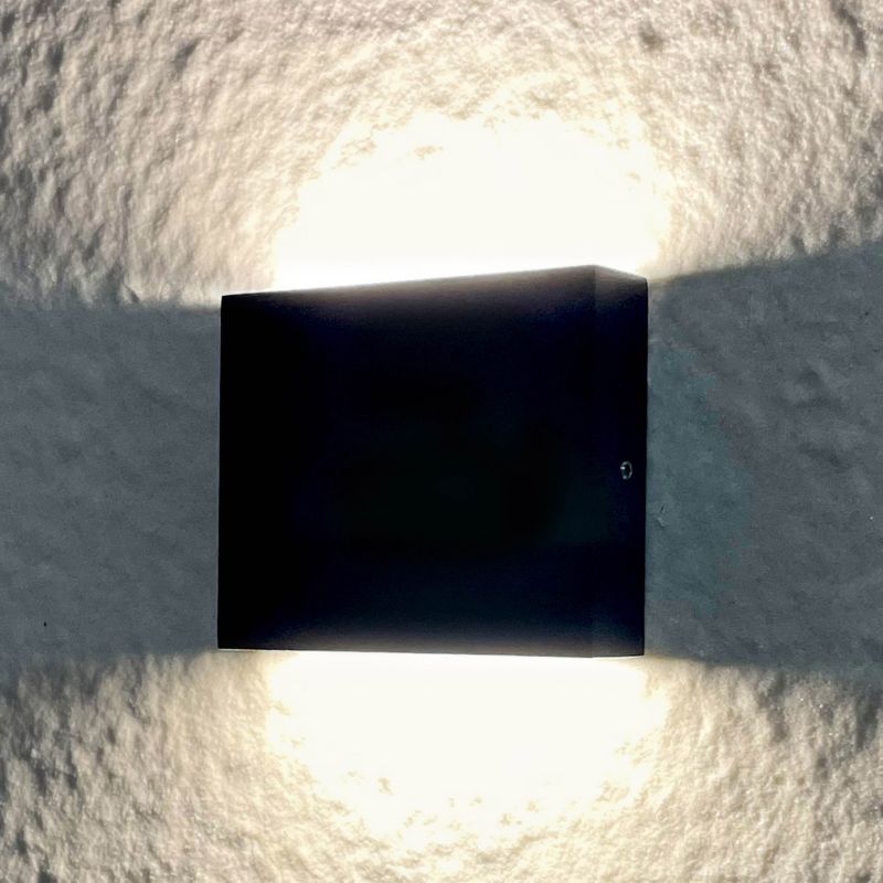 LED-væglampe Chicago 11x9 cm Sort