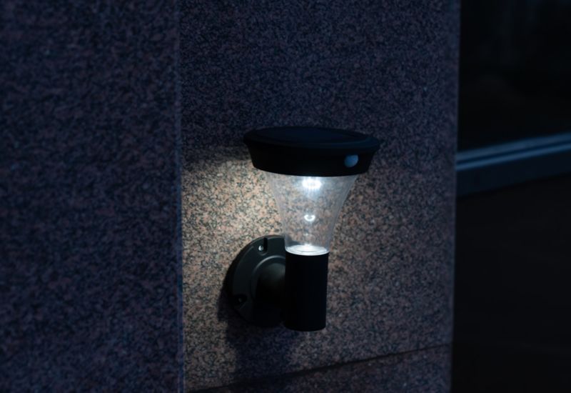 Solarlampe Markook 19x19x24 cm Sort IP44