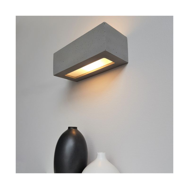 Væglampe SPOT Light 1xE27 Max. 40W Kombination af grå beton og frostet glas, polsk producent, 1 stk.