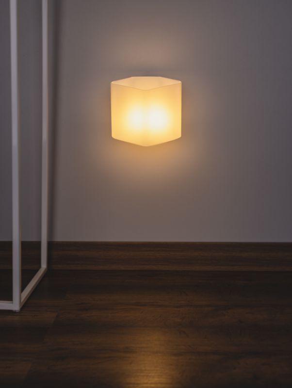 Væglampe SPOT Light 1xLED 6W Subtil Hvid i Minimalistisk Stil, Polsk Producent, 1 stk.