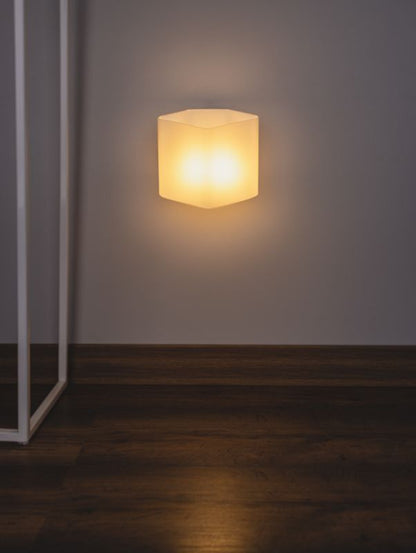 Væglampe SPOT Light 1xLED 6W Subtil Hvid i Minimalistisk Stil, Polsk Producent, 1 stk.