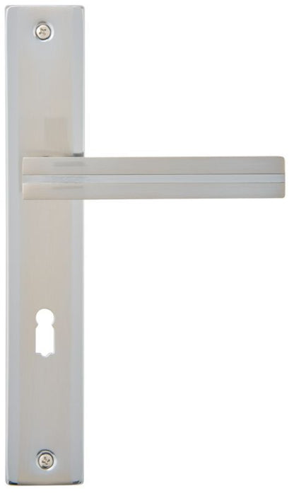 Schaffner Mada dørhåndtag 72 mm med nøgle i satin‑nikkel/krom
