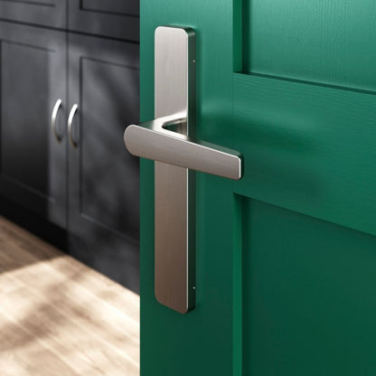 GoodHome Robust dørhåndtag med skilt i satin-nikkel