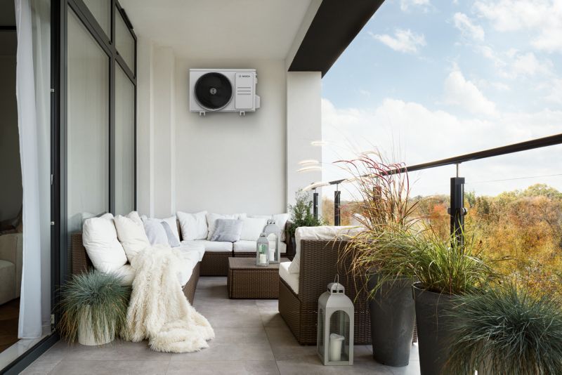 Bosch Climate 3000i split-vægklimaanlæg 2,6 kW