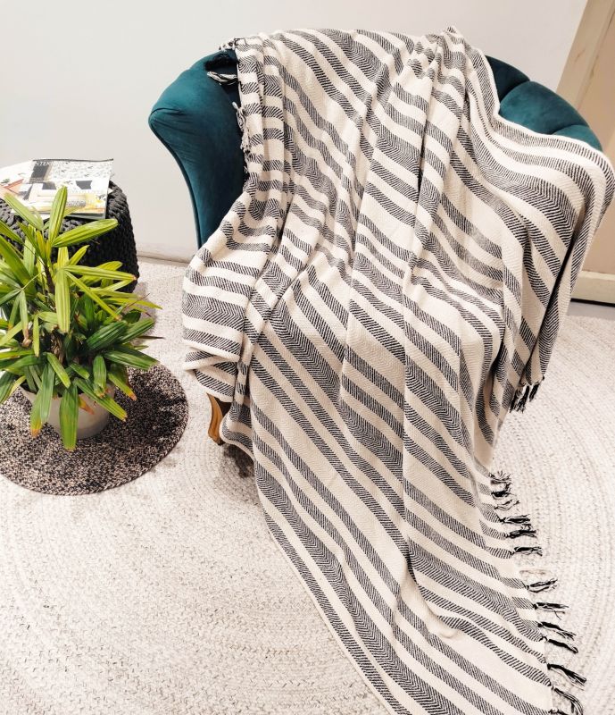 Vævet plaid 130 x 170 cm med sort-kremstriber