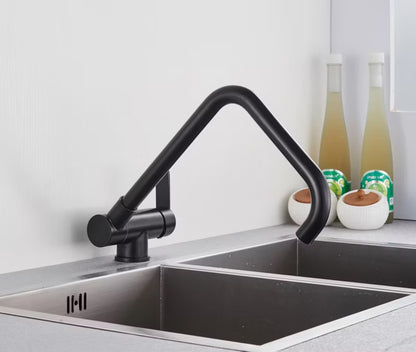 Køkkenarmatur LAMENA med Foldbar Tud Messing Retro