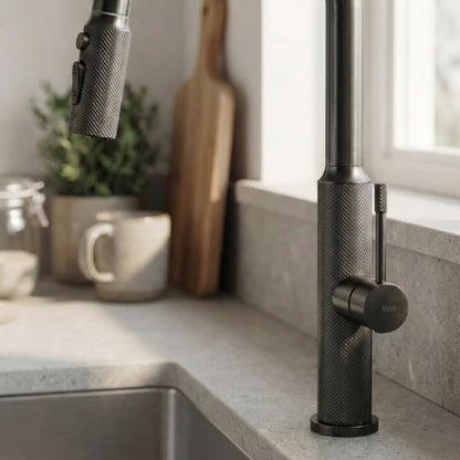 Køkkenarmatur Master 45 cm Titan med Udtrækstud