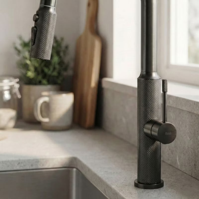 Køkkenarmatur Master 45 cm Titan med Udtrækstud