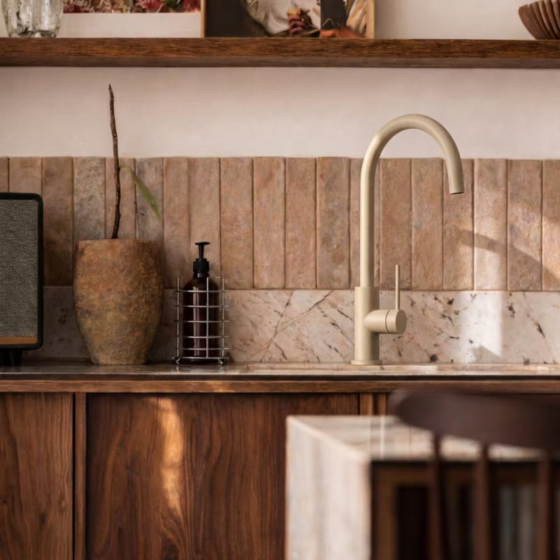 Køkkenarmatur Prestige Slim Beige med Svingtud
