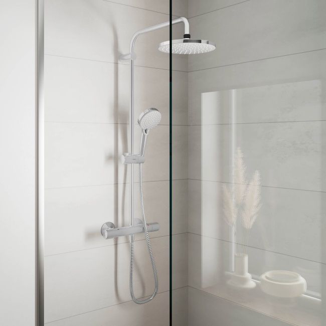 Hansgrohe Blend 200 brusekolonne med termostatbatteri i krom