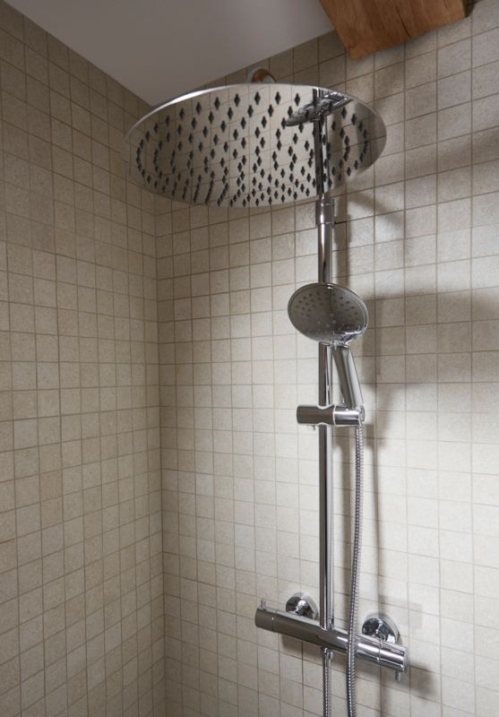 Termostatisk Brusesøjle 30 cm 3-Funktion med Regnbruser og Håndbruser
