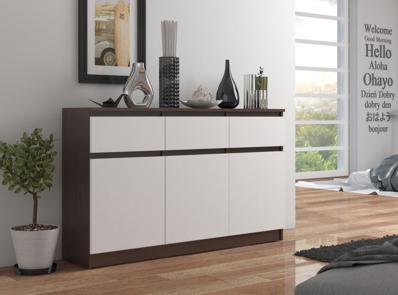 Kommode Akord K140 Wenge 138 cm 3 døre 3 skuffer hvid mat 6 hylder 138x40x99 cm 1 stk.