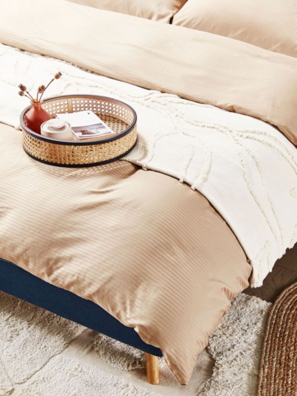 Sengesæt med striber Avondale 200x220 cm i satinbomuld beige 1 sæt