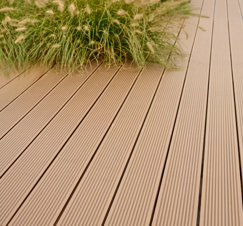 Kompositbræt Neva 2,1x14,5x300 cm Teak