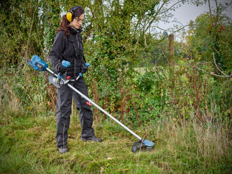Erbauer 18 V 23 cm akku‑ryddesav uden batteri