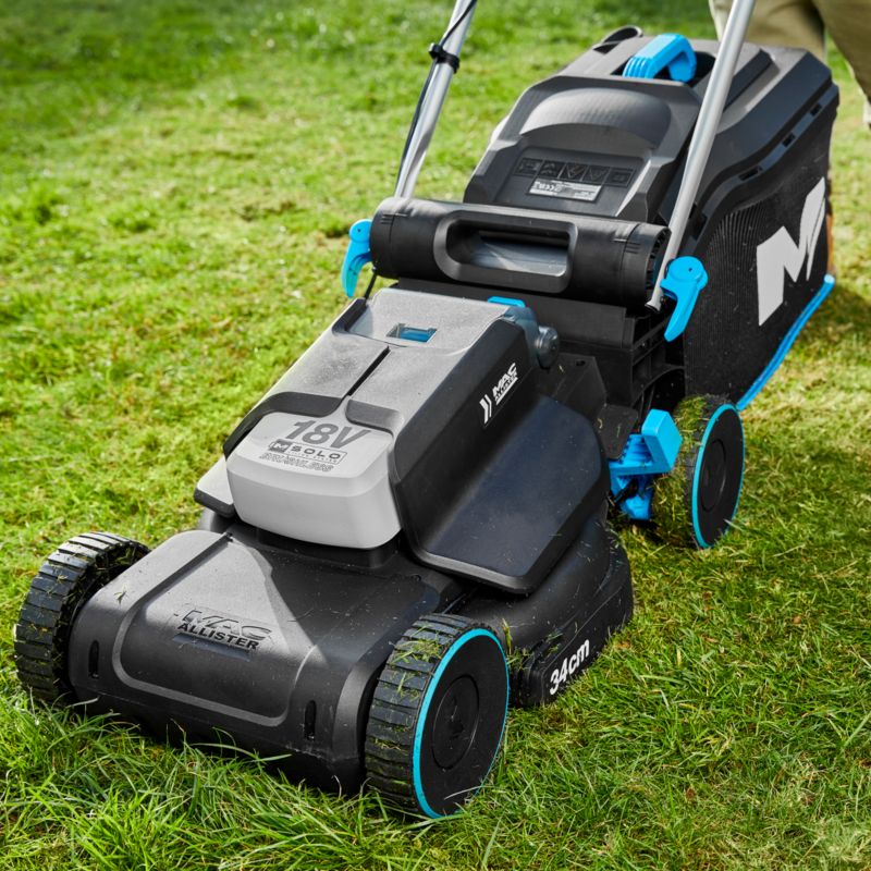 MacAllister 18 V 34 cm akku-plæneklipper