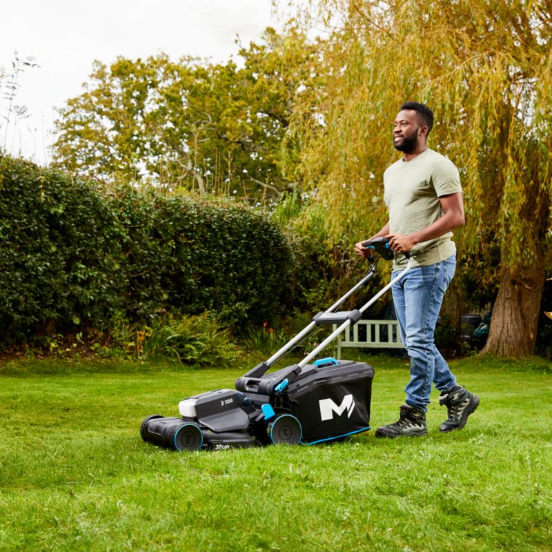 MacAllister 36 V 37 cm akku-plæneklipper