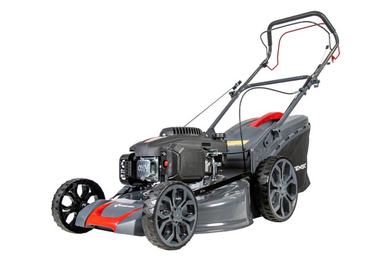 https://media2.castorama.pl/is/image/CastoramaPL/kosiarka-spalinowa-z-nap-dem-greenso-ks51-l200n-szeroko-51-cm-silnik-loncin-4-55-km-1-szt-~5902249478808_02c_MP?$MOB_PREV$&$width=1200&$height=1200